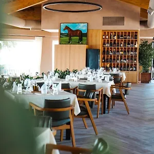 Agroturizem Kodra E Kuajve 4*, Shkallnur Albania